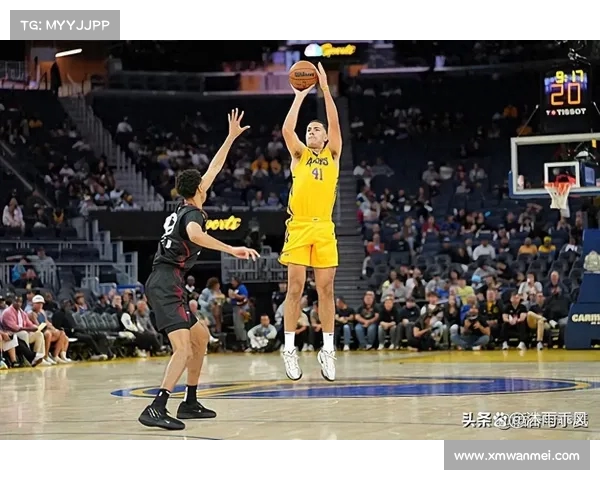 NBA外线投手的崛起与进化探索如何影响现代篮球比赛格局与战术革新 NBA外线投手的崛起与进化探索如何影响现代篮球比赛格局与战术革新